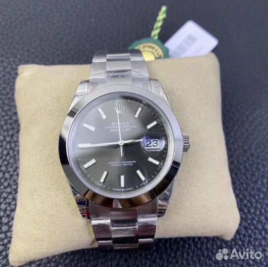 Часы Rolex Datejust 41 Steel Smooth Bezel Oyster 1