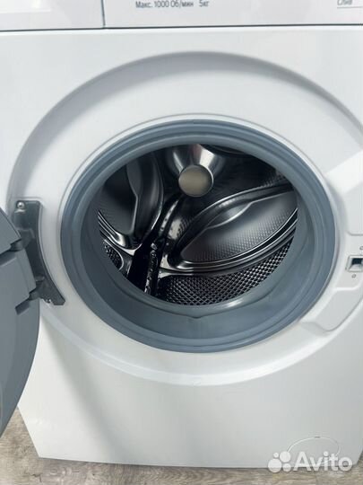 Стиральная машинка Bosch 5кг