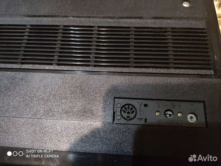 Продаю два радио приёмника, марки selga и spidolo