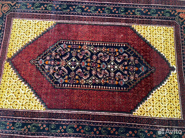 Ковер ручной работы