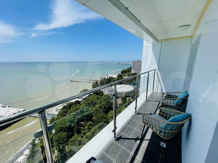 2-к. квартира, 87 м², 21/25 эт.