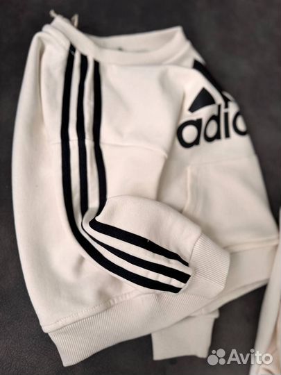 Спортивный костюм Adidas детский