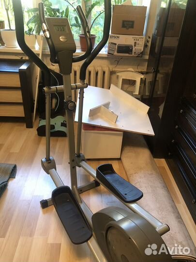 Эллиптический тренажер
