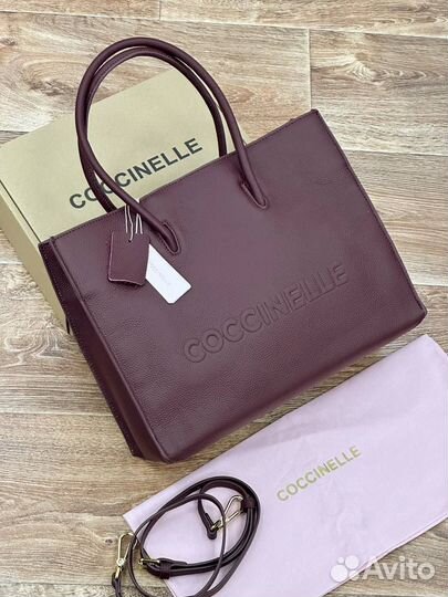 Сумка coccinelle A4 формат