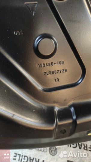 Панель двери передний левый Porsche Cayenne 4.5 V8