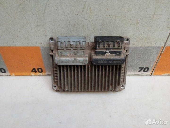 Б/У Б/У блок управления двс, мозги 25186118