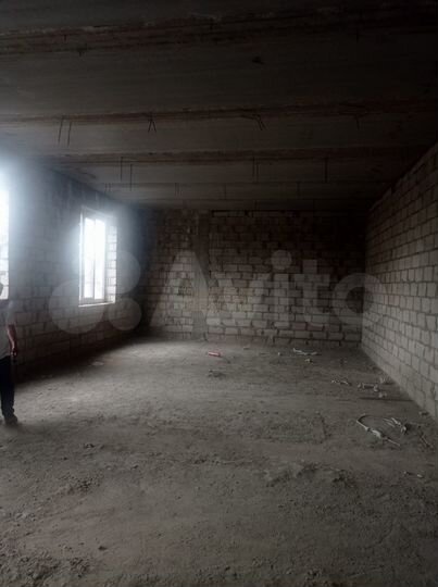 Своб. планировка, 70 м², 1/3 эт.