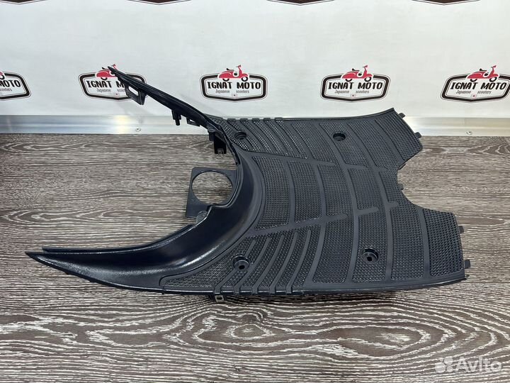 Пол Honda Dio 27 / 28 оригинал Japan