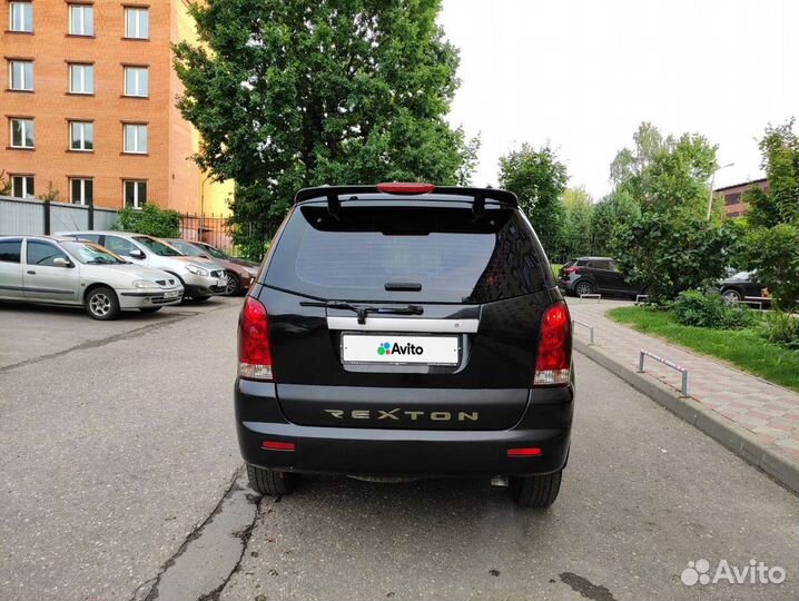 SsangYong Rexton 3.2 AT, 2006, 226 700 км
