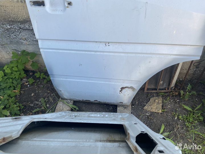 Mercedes-Benz Sprinter двери