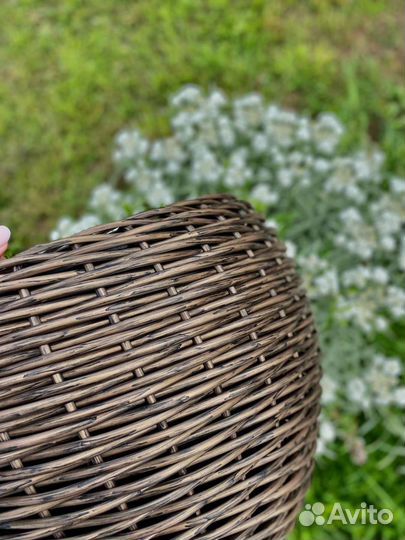 Кашпо из ротанга