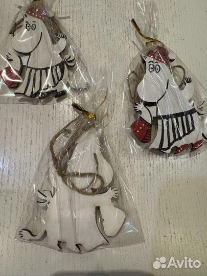 Новогодние игрушки на елку