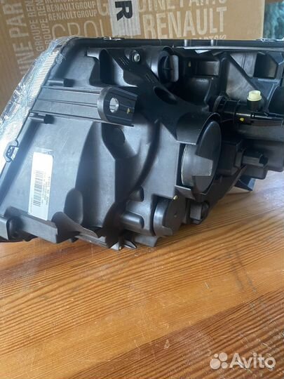 Фара правая Nissan Terrano 3 D10