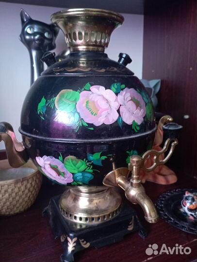 Красивый самовар5 литр.Электрический