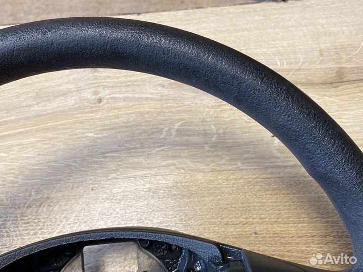 Volkswagen golf plus рулевое колесо(руль)