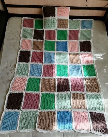 Плед детский вязаный с подушкой новый