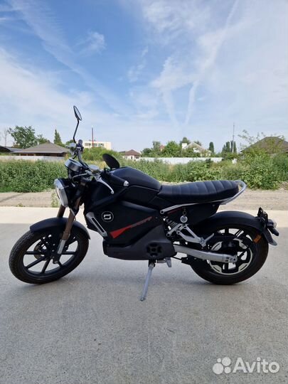 Электромотоцикл Super Soco TC MAX