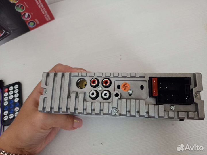 Автомобильная магнитола Пионер с блютуз