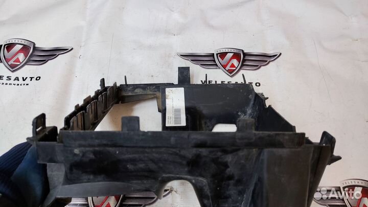 Воздухозаборник передний Porsche Cayenne 2017-2023