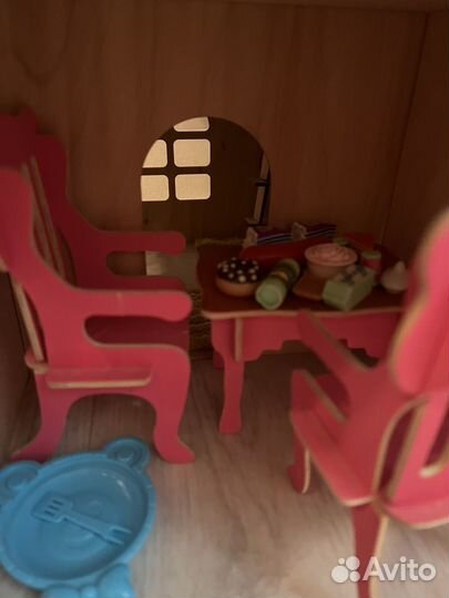 Домик деревянный для кукол большой