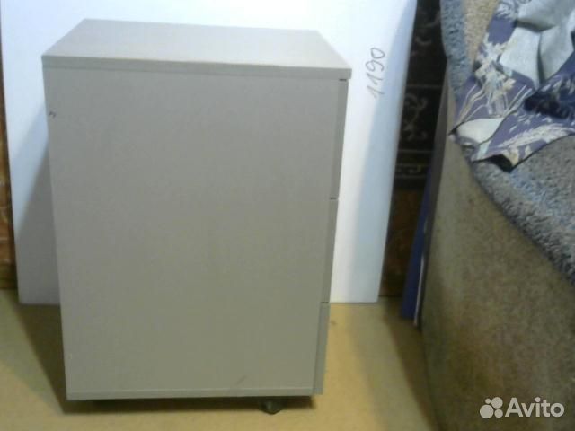 Тумбочка офисная выкатная