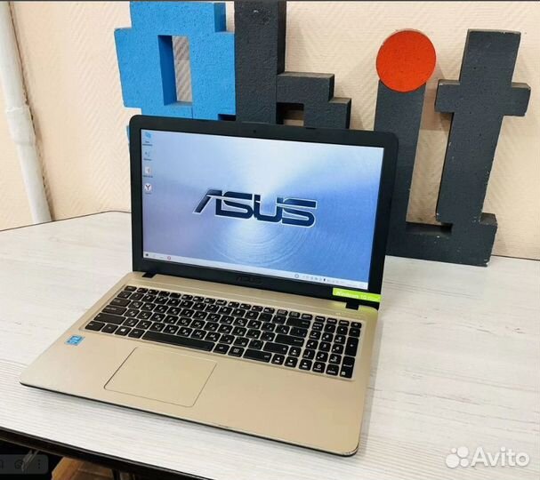 Быстрый ноутбук Asus