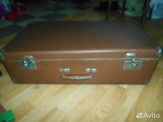 Старый чемодан для декупажа
