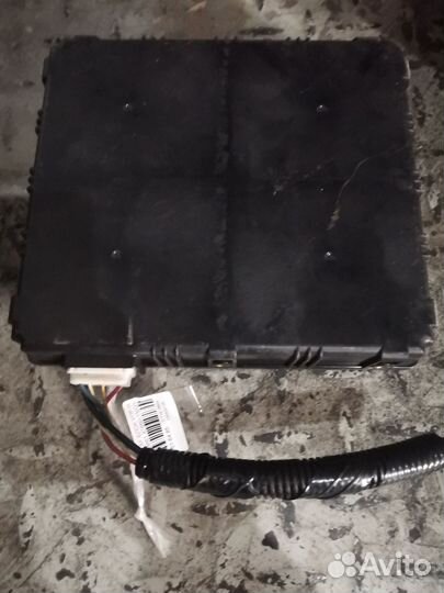 Блок электронный упр-я Nissan Leaf ZE0