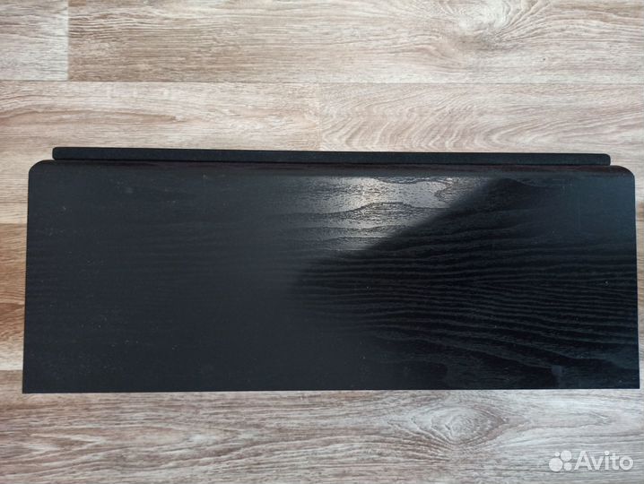 Центральная колонка