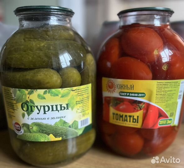 Огурцы, помидоры, рис, иваси