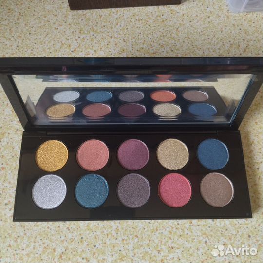 Pat McGrath Mothership IV: Decadence