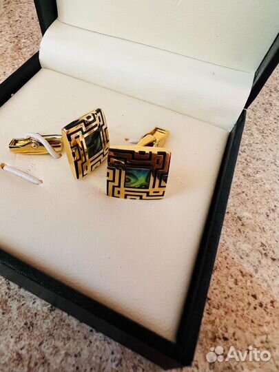 Запонки мужские