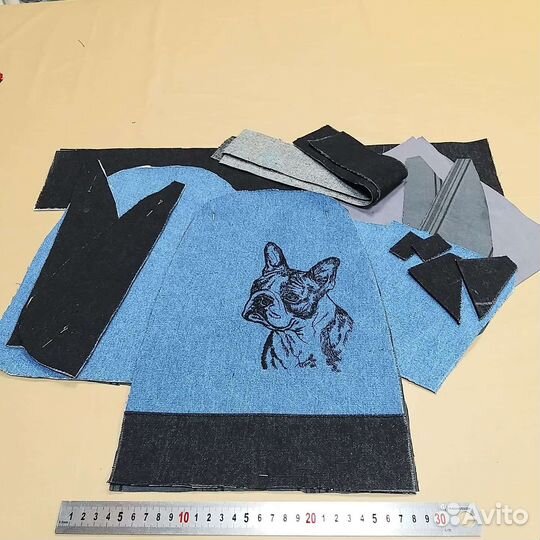 Машинная вышивка на одежде