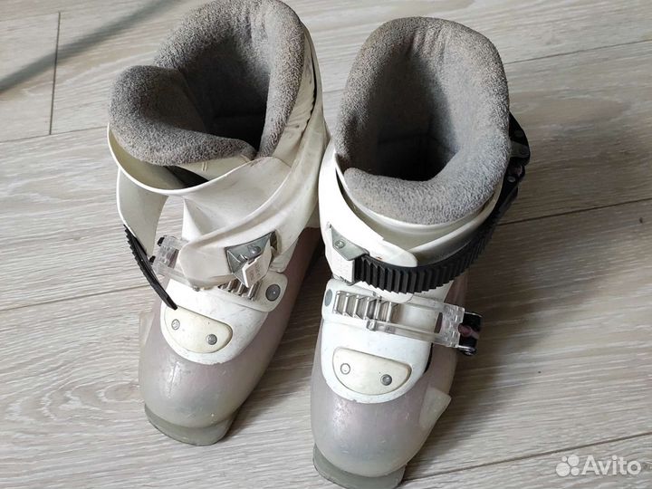 Горнолыжные ботинки детские 34размер