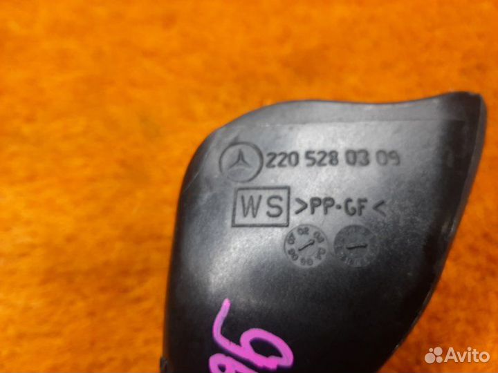 Воздуховод в торпедо правый Mercedes-Benz S-Class