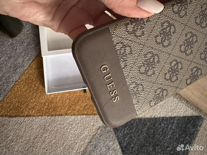 Чехол на iPhone 11 pro max guess