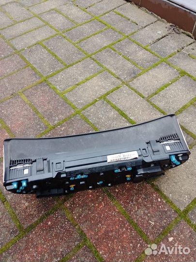 Щиток приборов Mercedes-Benz E (W210)