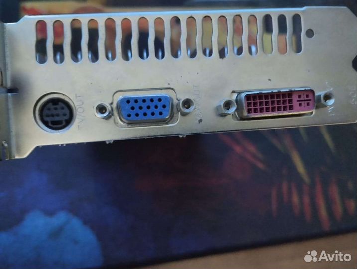 Видеокарта gt8800