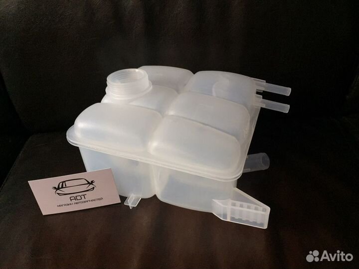 Бачок расширительный Mazda 3 BK / BL Ford Focus 2