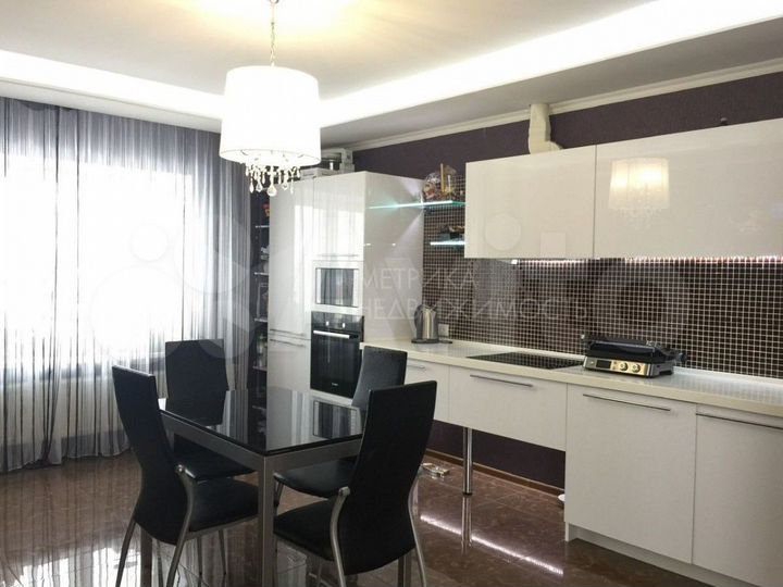 3-к. квартира, 110 м², 13/13 эт.