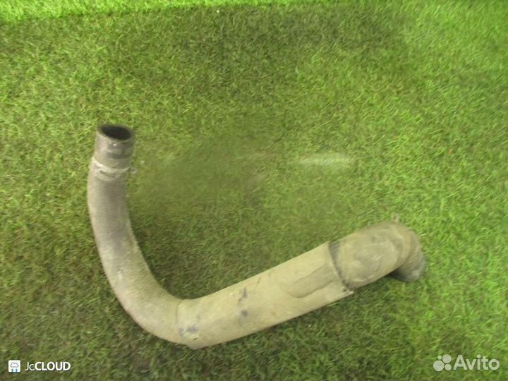 Патрубок радиатора на toyota OPA ZCT10 1ZZ-FE