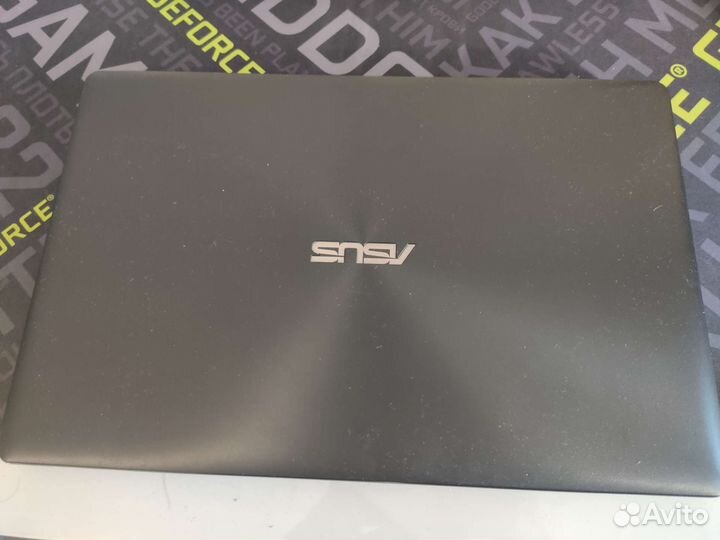 Ноутбук Asus x550l