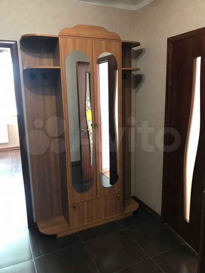 2-к. квартира, 70 м², 2/6 эт.