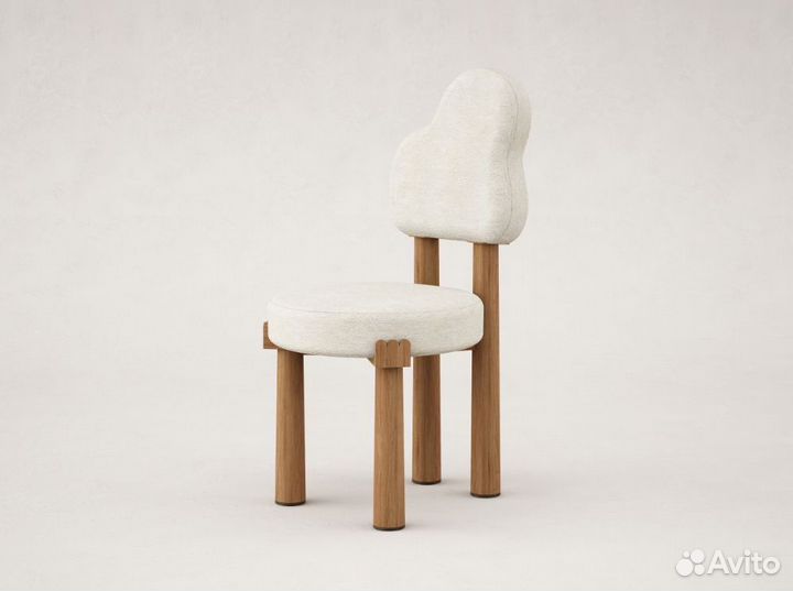 Стул из массива дерева