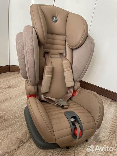 Детское автокресло