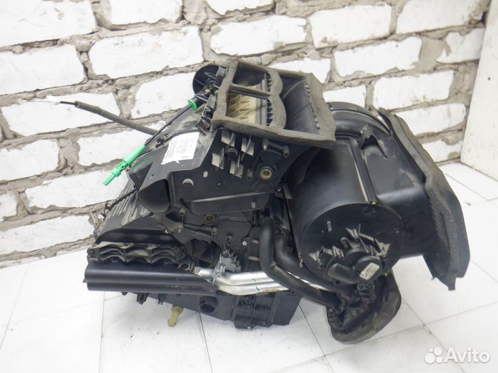 Корпус отопителя Focus 2 рест