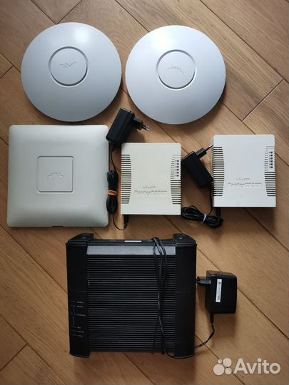 Wi-Fi точка доступа, модем Ubiquiti UniFi AP