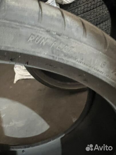 Pirelli Ice Zero 255/30 R20 92