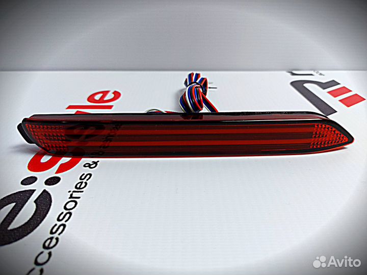 Фонари в задний бампер Toyota / Lexus