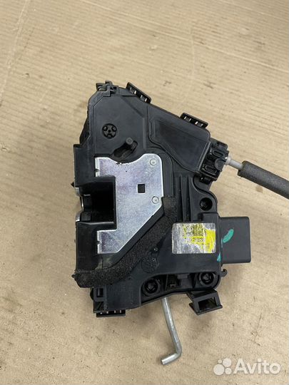 Замок двери задней правой Киа Соул 1 2008-2013